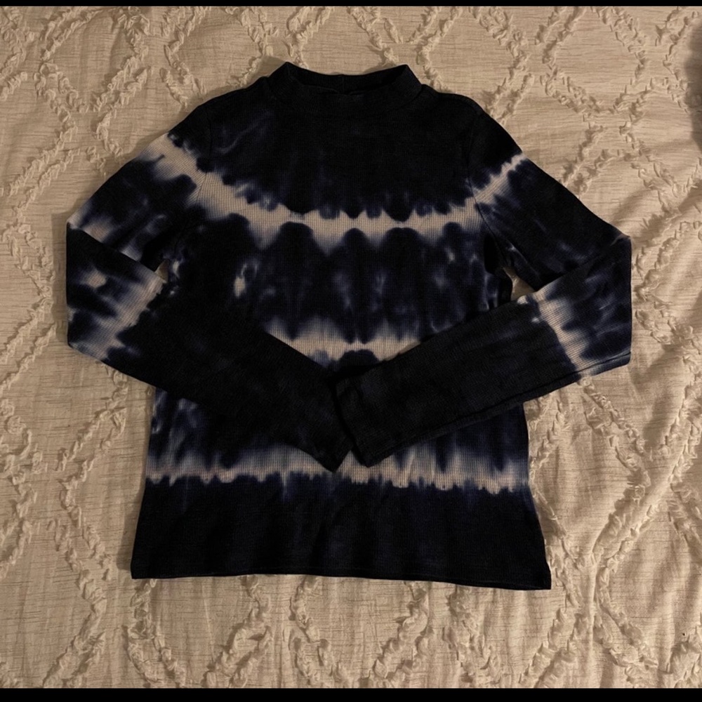 AMERICAN EAGLE mock turtleneck